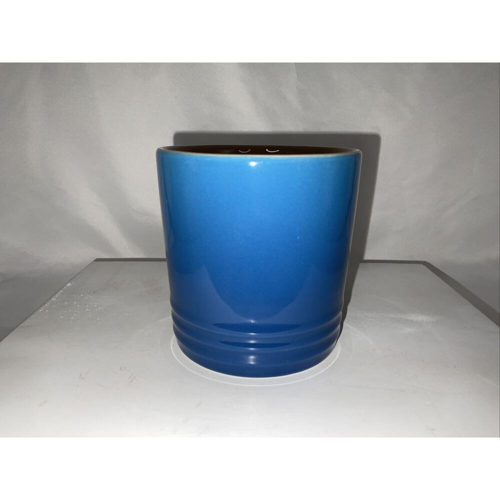 NEW LE CREUSET MARSEILLES BLUE STONEWARE COFFEE MUG CUP 12 Oz. - Picture 2 of 6